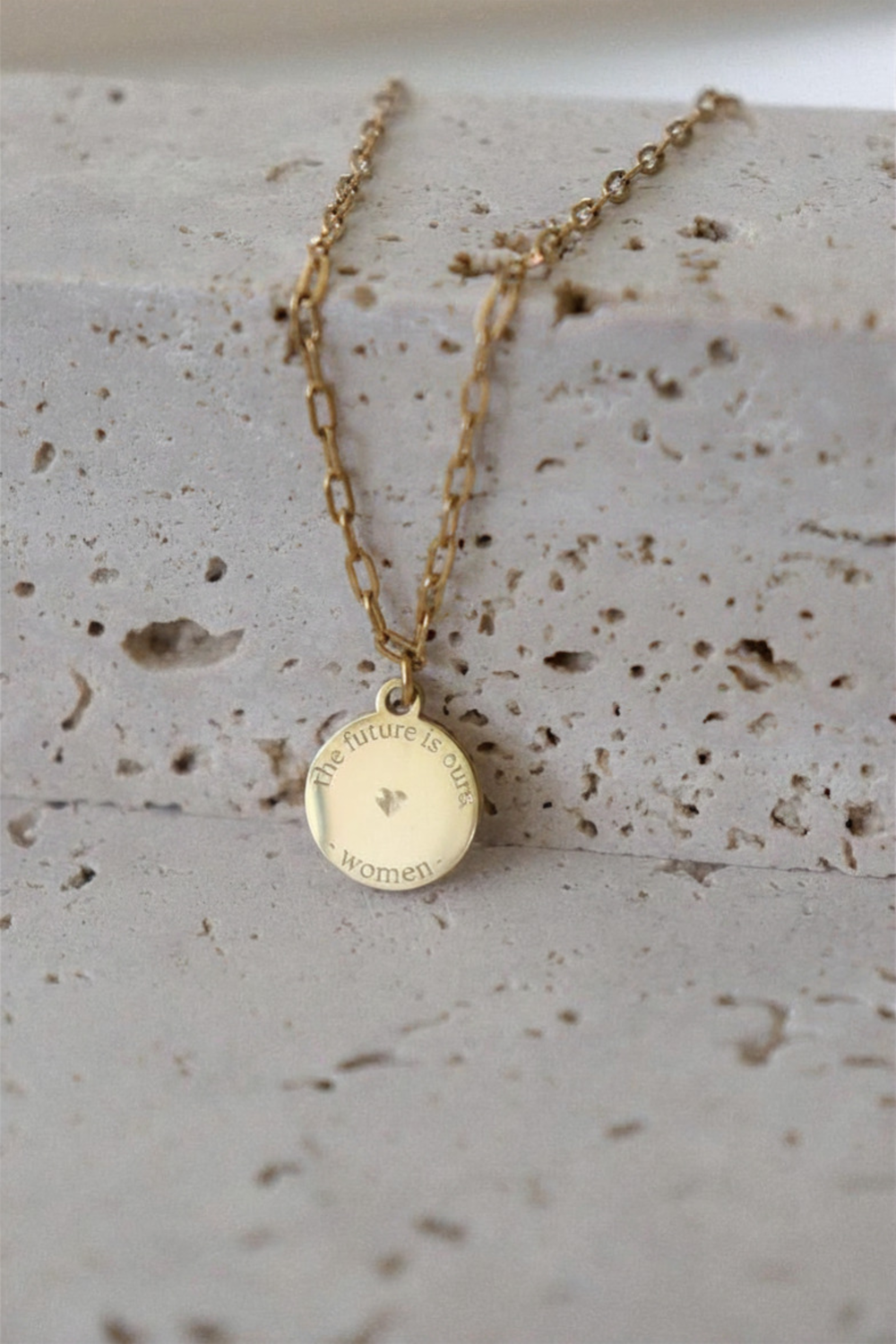 ketting the future is ours goud
